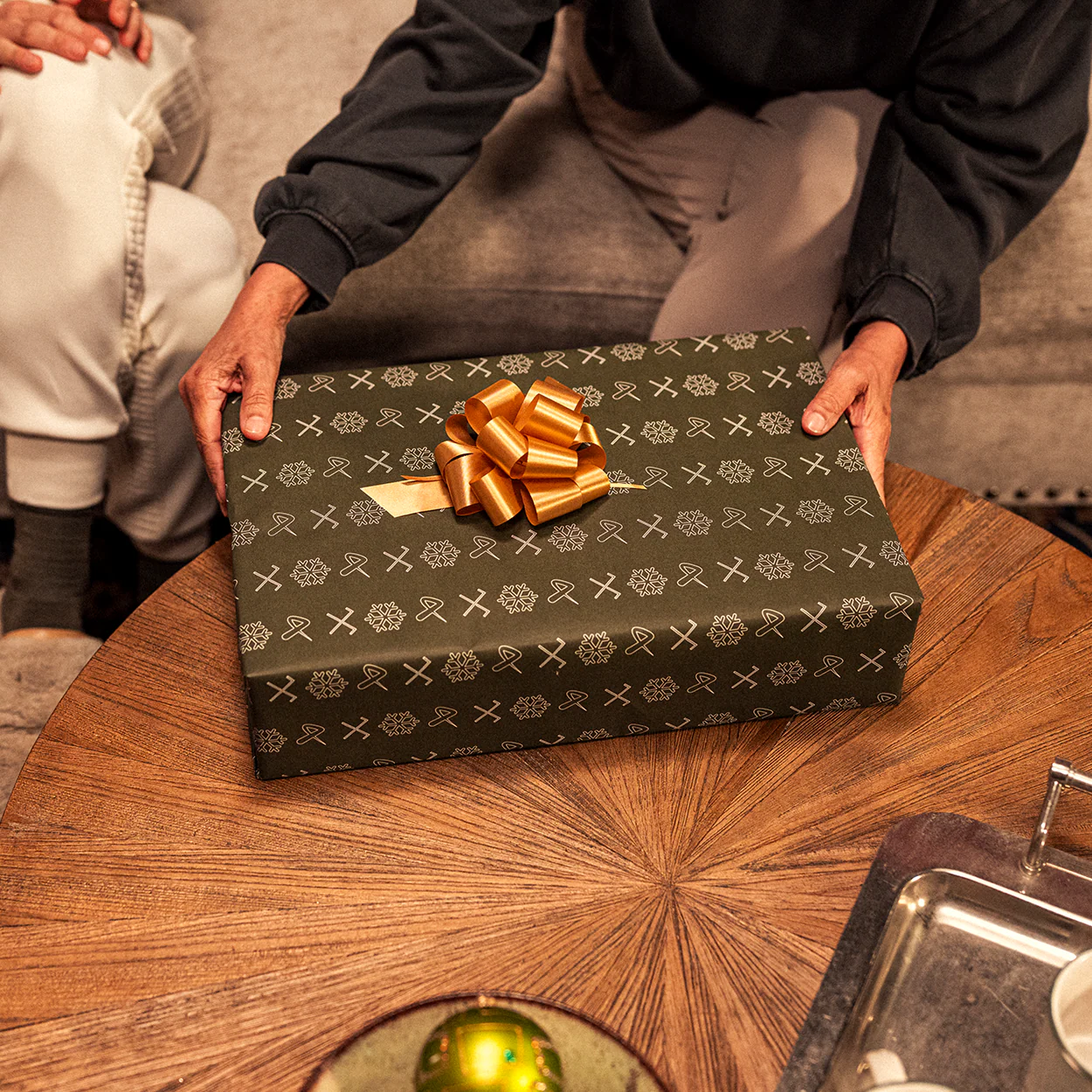 BAUER Holiday Gift Wrap - Image 5