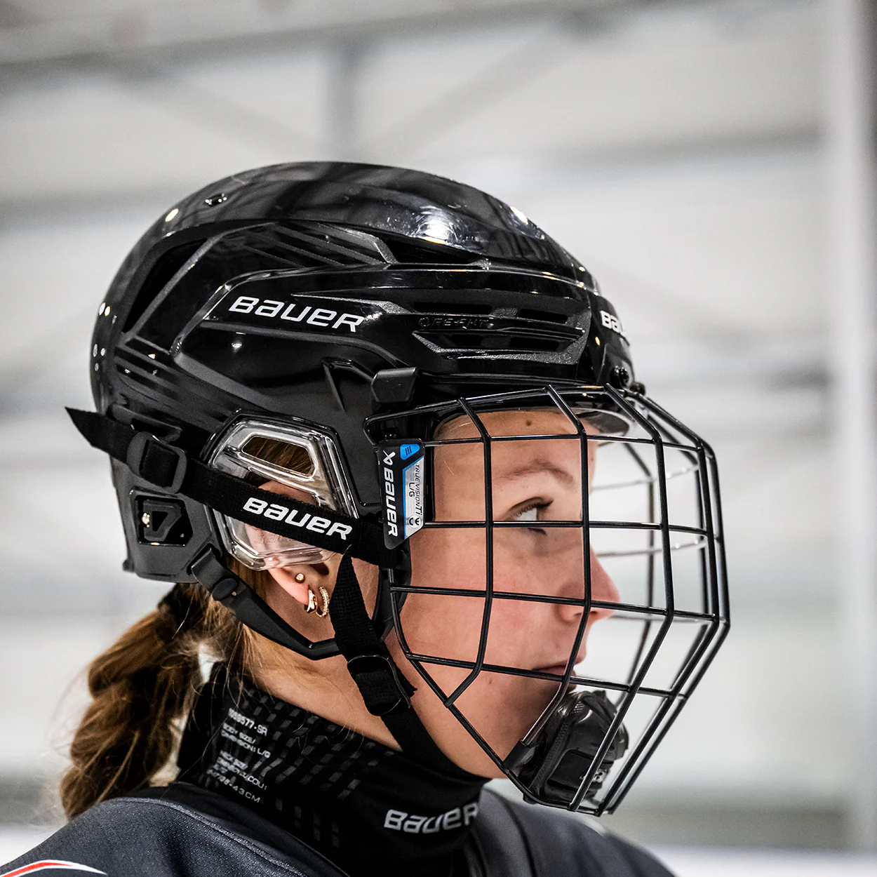 BAUER RE-AKT 90 HELMET COMBO - Image 6