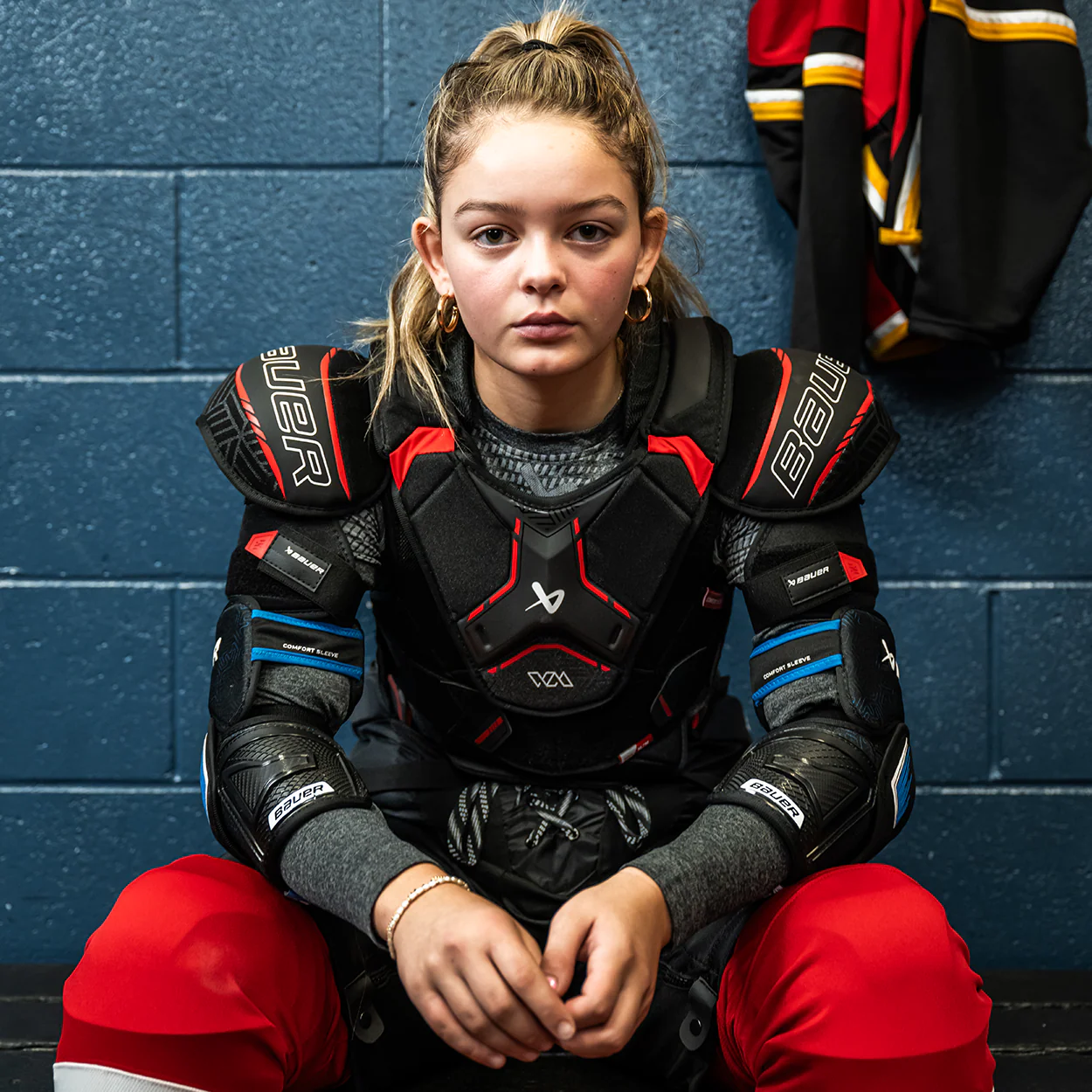 BAUER WOMENS PRO SHOULDER PAD S24 - Image 6