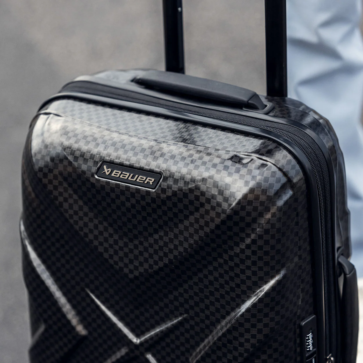 BAUER SPORTS LUGGAGE CARRY ON - Image 4