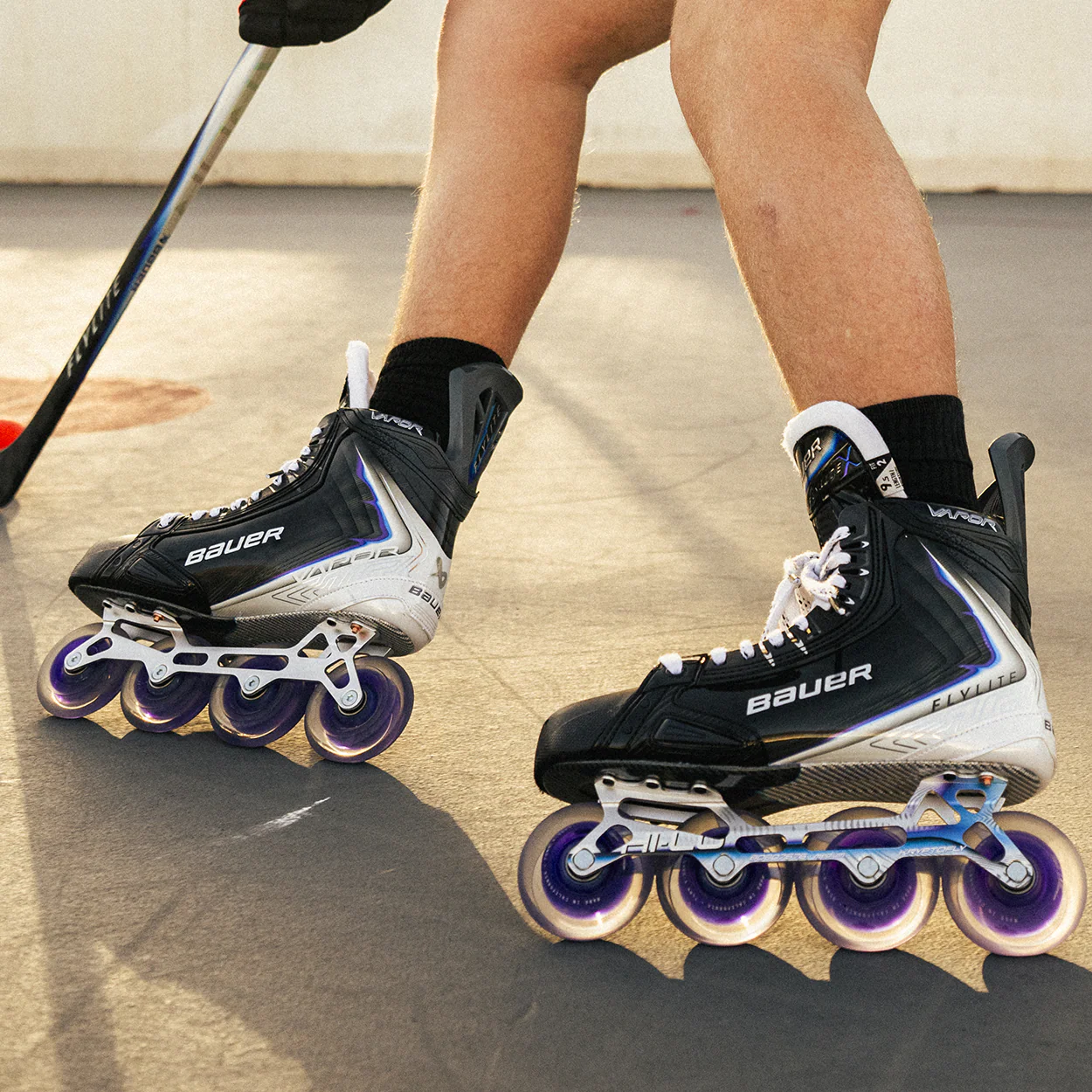 BAUER VAPOR FLYLITE ROLLER SKATE INTERMEDIATE - Image 8